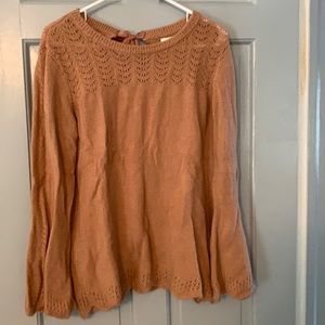 Tan sweater with back bow and scalloped hem